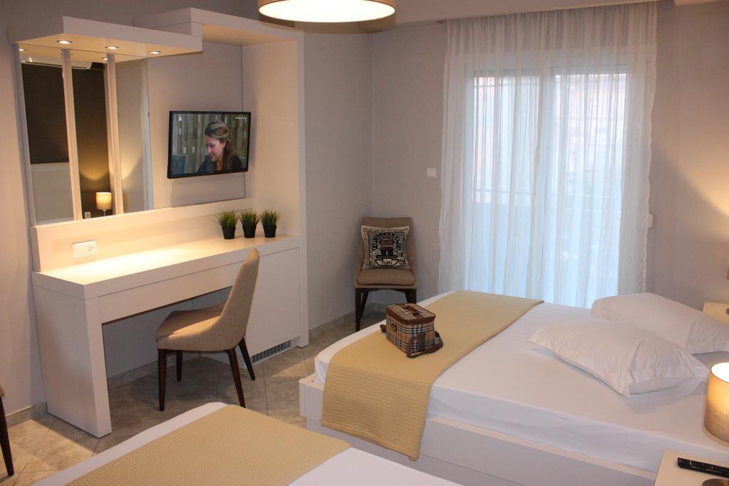 Hotel Cariatis Nea Kallikrateia Екстер'єр фото